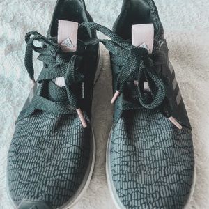 adidas edge lux tennis shoes !!!